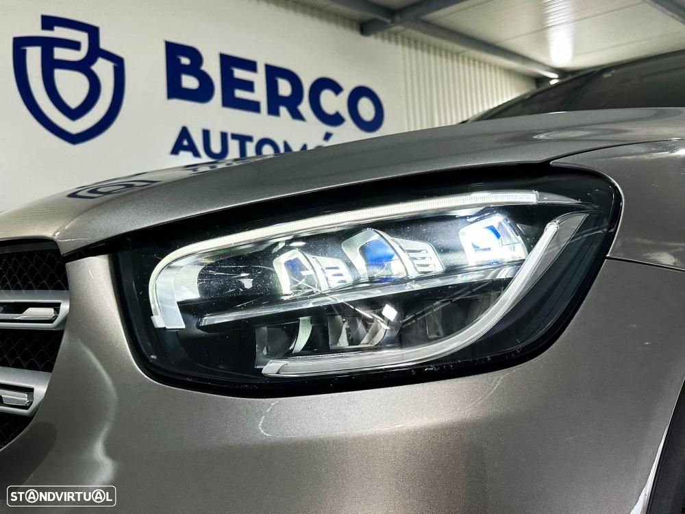 Mercedes-Benz GLC 300 de 4Matic 9G-TRONIC AMG Line - 12