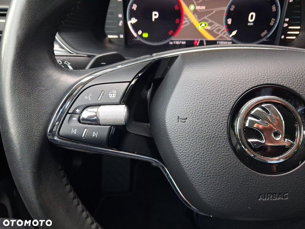 Skoda Superb 2.0 TDI SCR Style DSG - 36