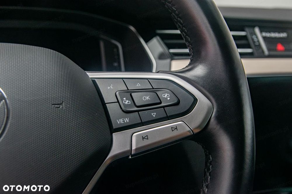 Volkswagen Passat 2022