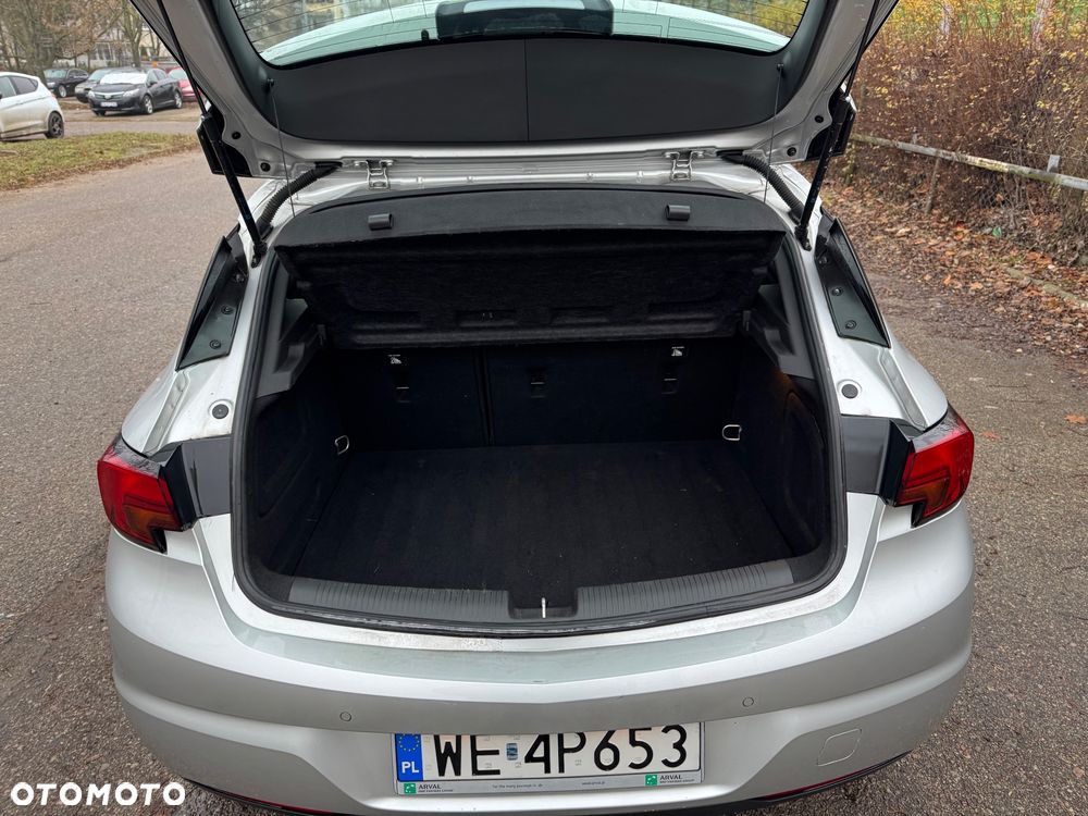 Opel Astra 1.2 T S&S - 10