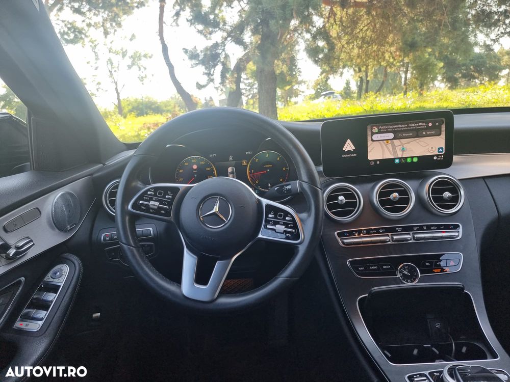 Mercedes-Benz C 220 d 4MATIC Aut - 32