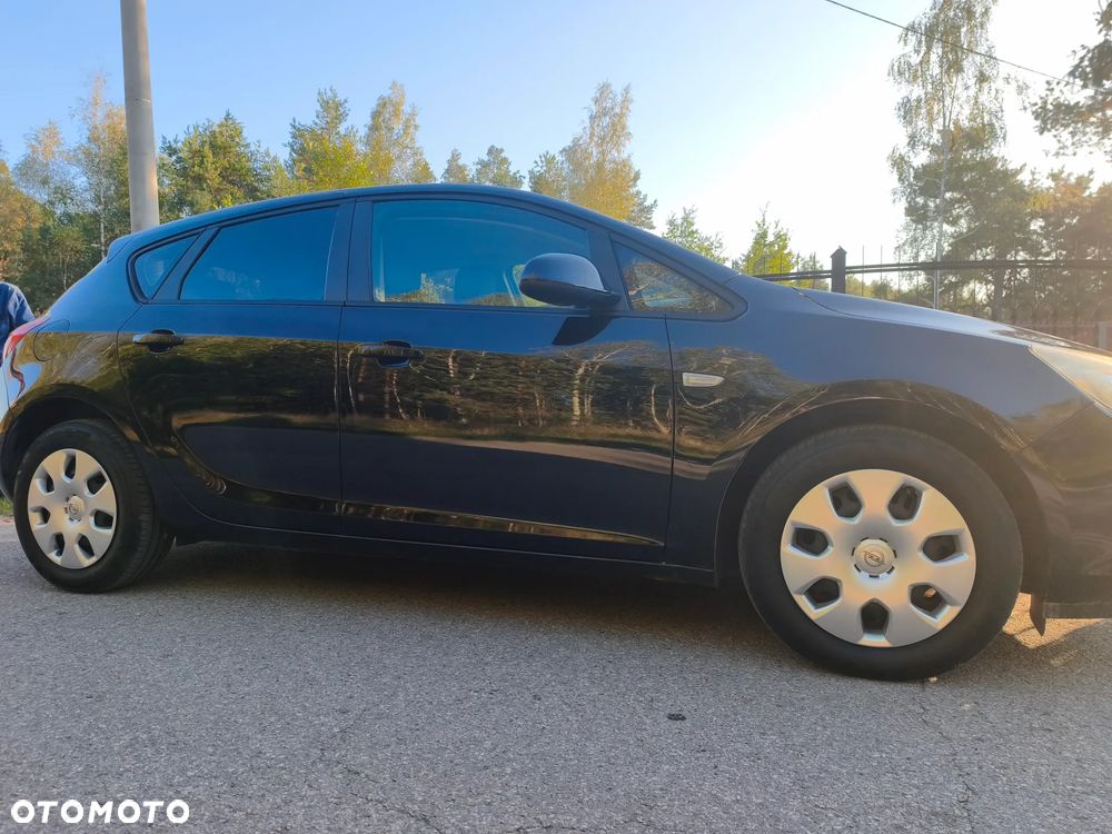 Opel Astra 1.4 Enjoy - 6