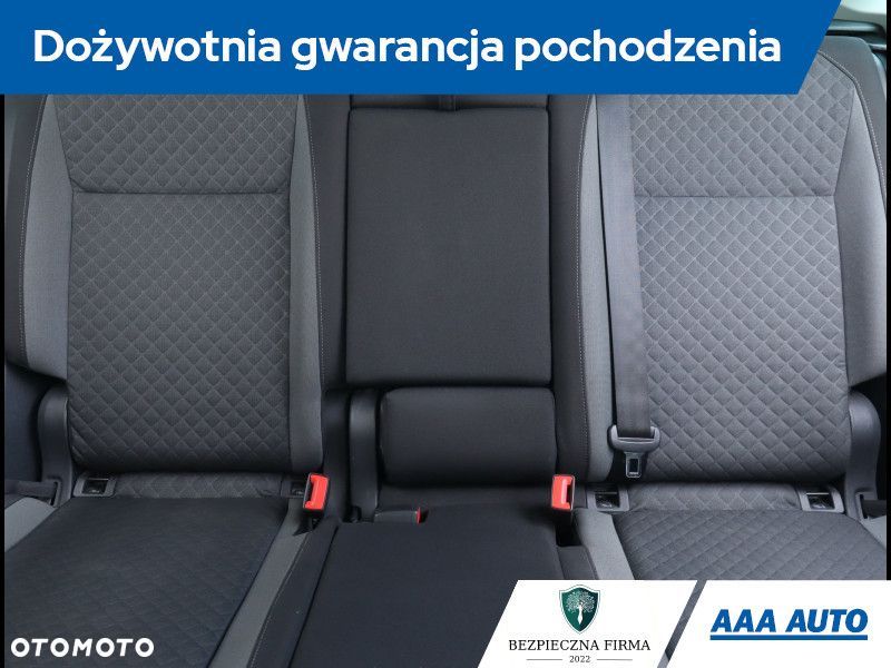 Volkswagen Tiguan - 11