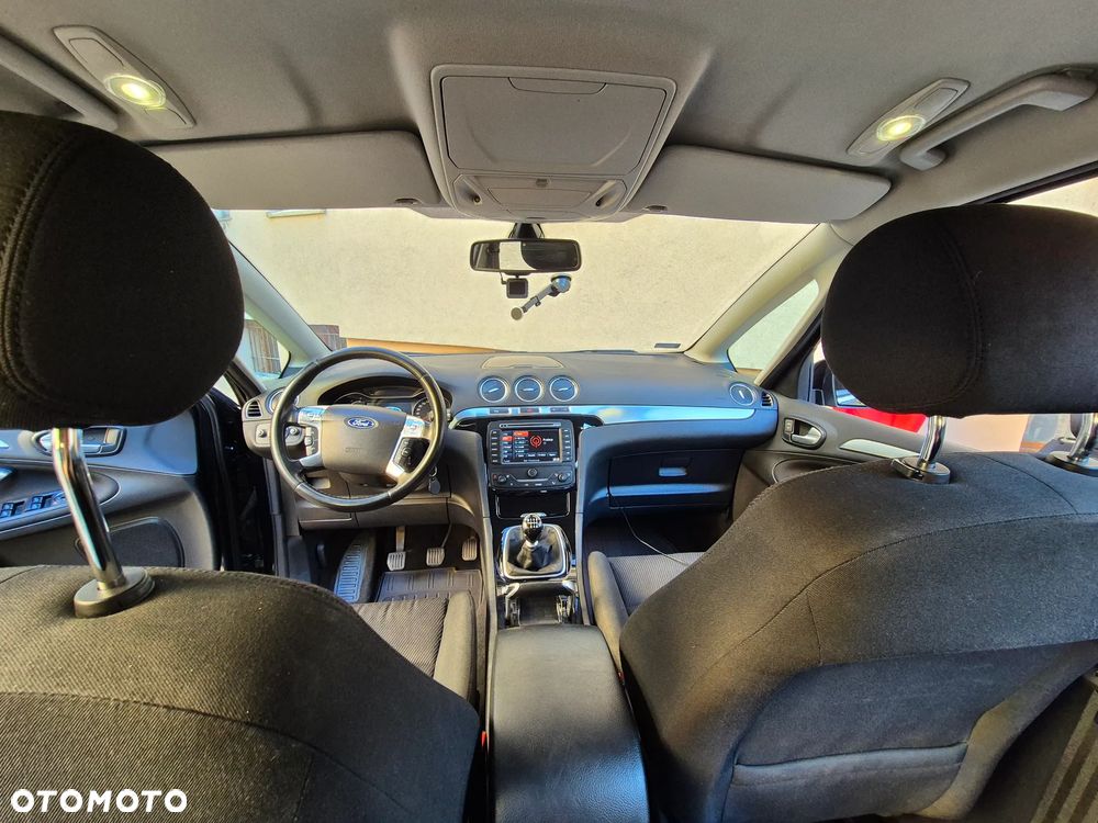 Ford S-Max 2.0 TDCi DPF Titanium - 11