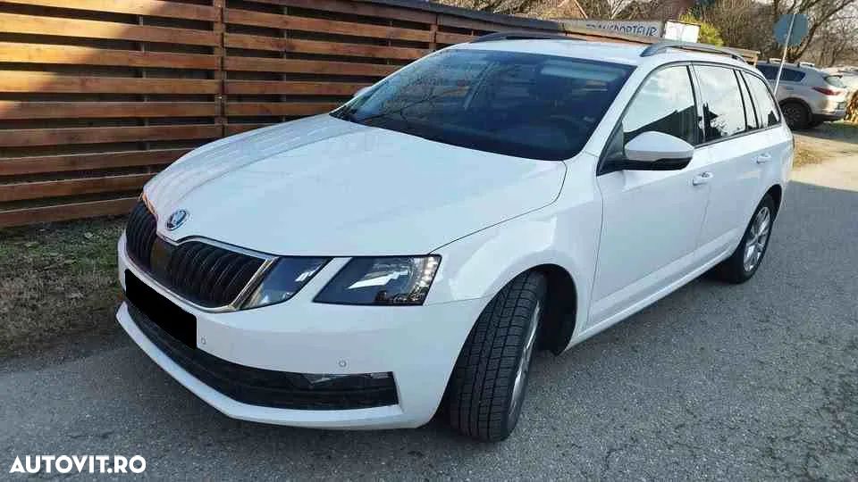 Skoda Octavia - 1