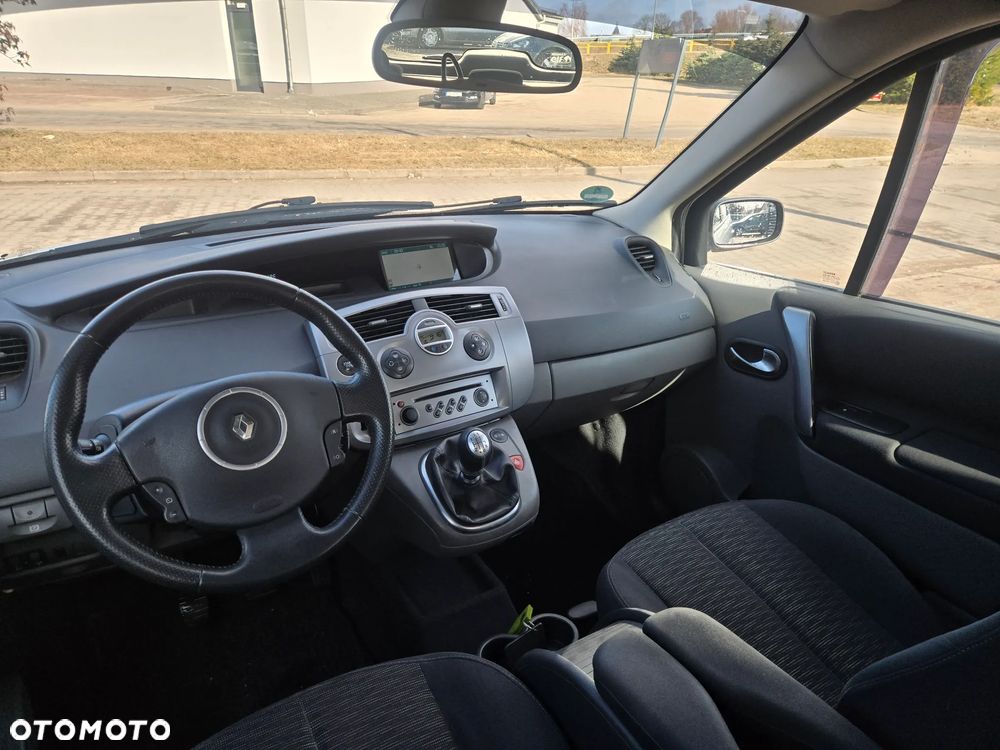Renault Scenic - 13