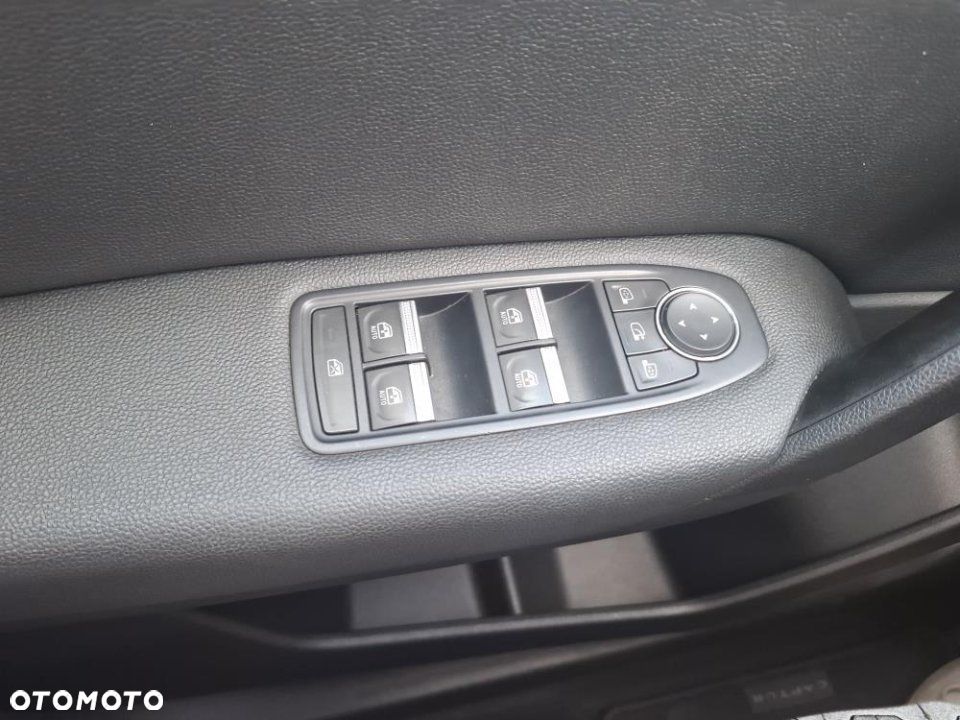 Renault Captur - 18