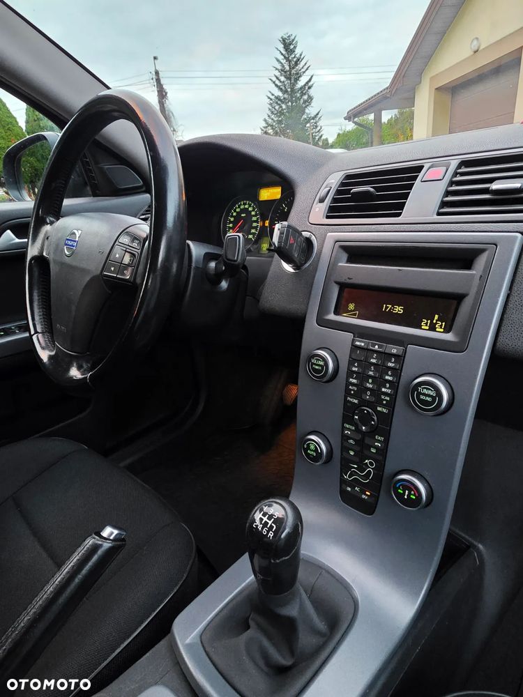 Volvo S40 D3 Kinetic - 13