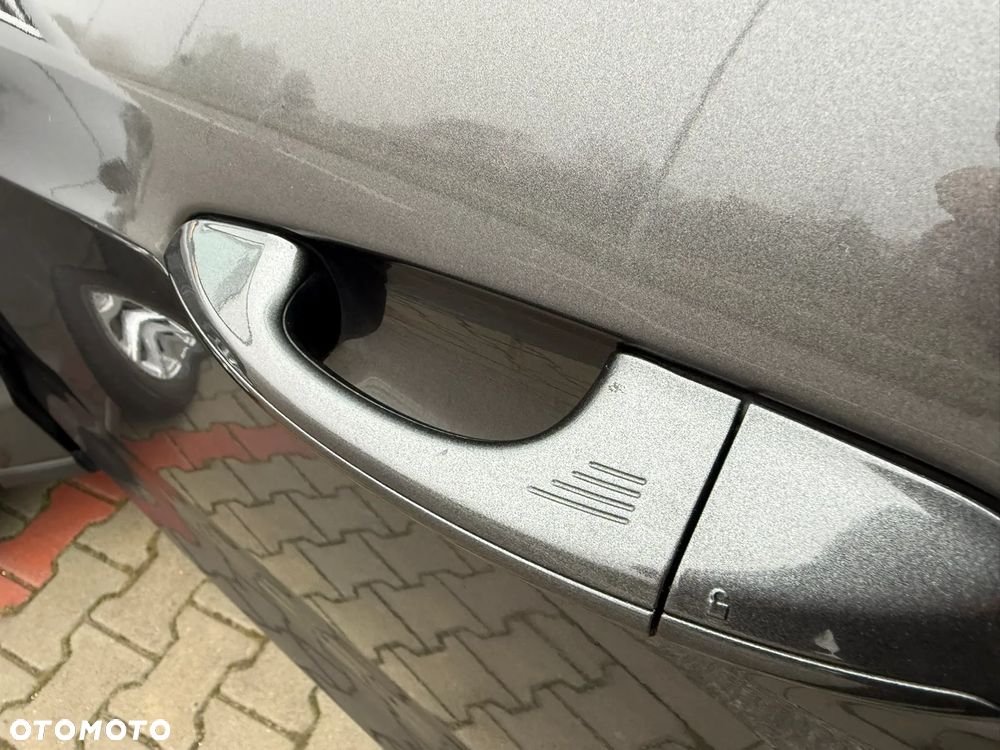 Ford S-Max 2.0 TDCi Titanium - 38