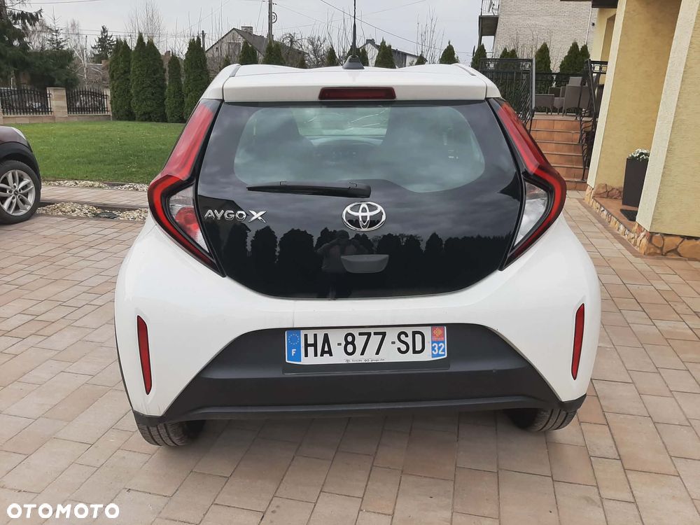 Toyota Aygo X Business Edition - 5