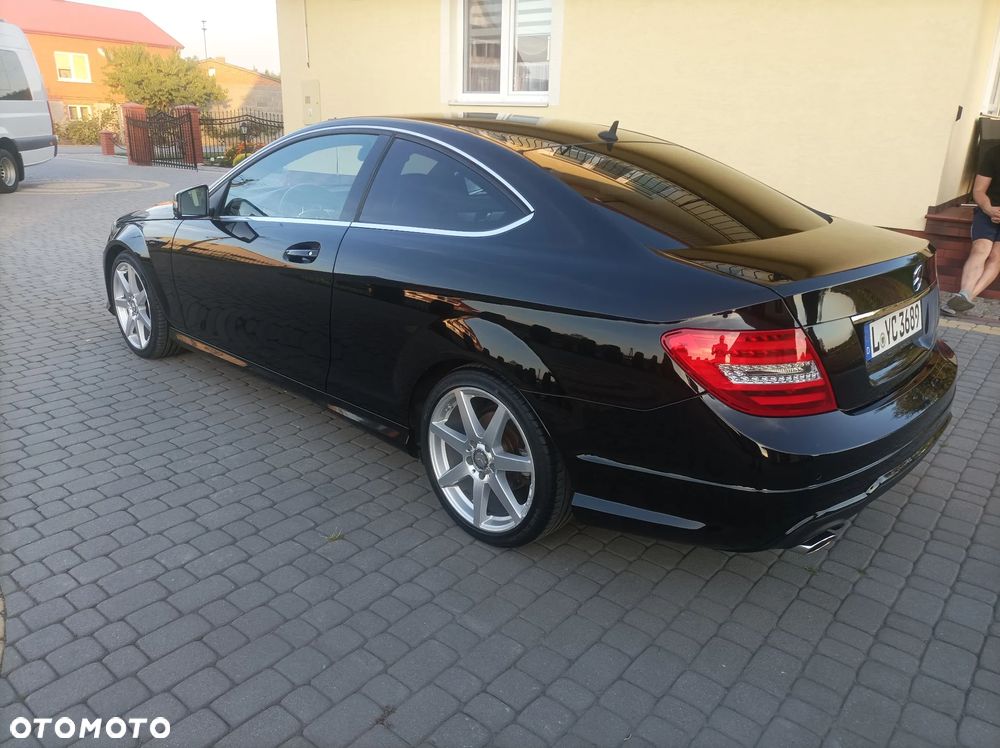 Mercedes-Benz Klasa C 180 Coupe 7G-TRONIC AMG Line - 10