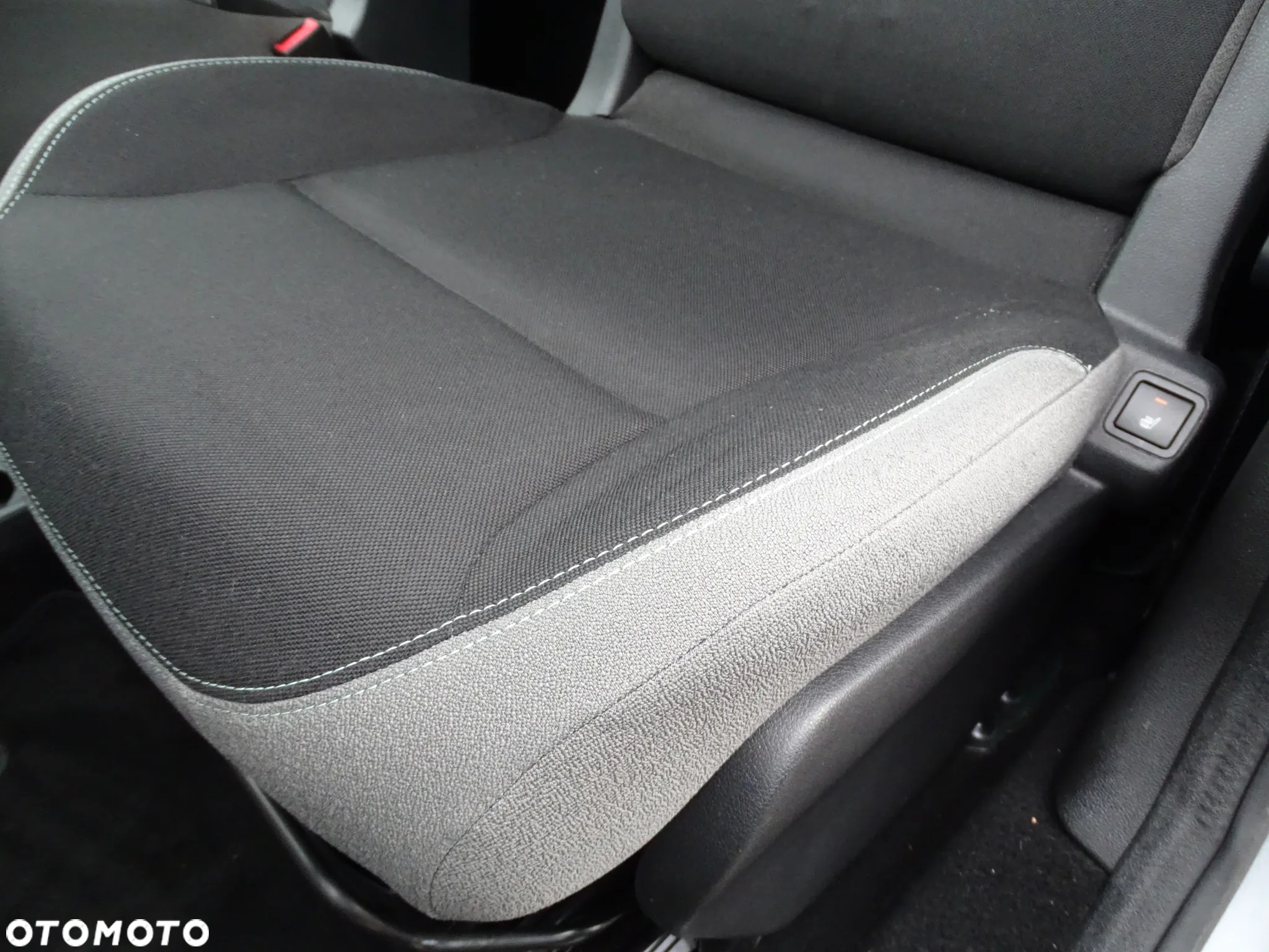 Citroën Berlingo Multispace BlueHDi 120 S&S SELECTION - 26