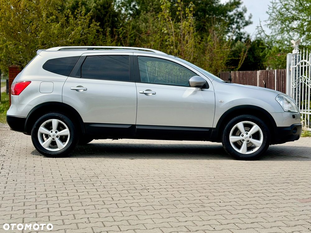 Nissan Qashqai+2 2.0 Tekna Premium - 6