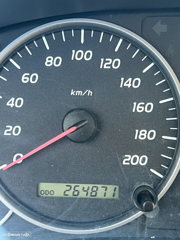 Toyota Land Cruiser Prado - 18