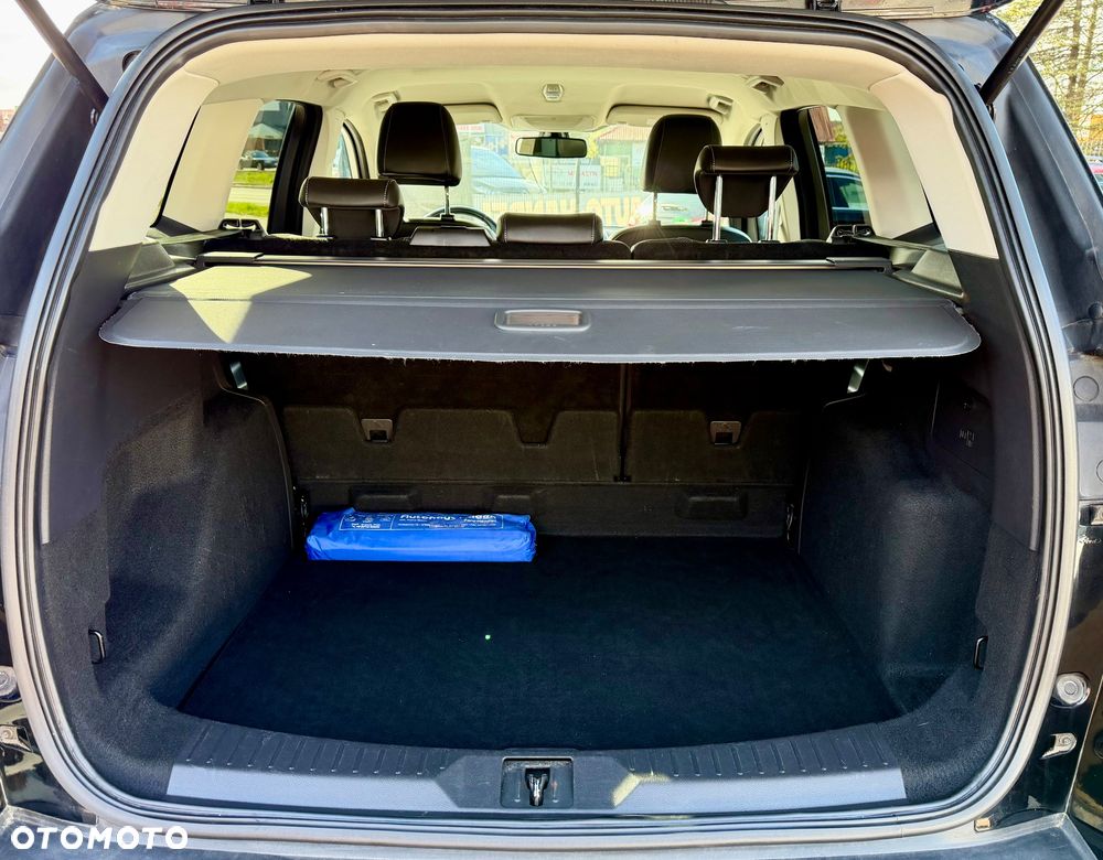 Ford Kuga 1.5 EcoBoost 2x4 Titanium - 17