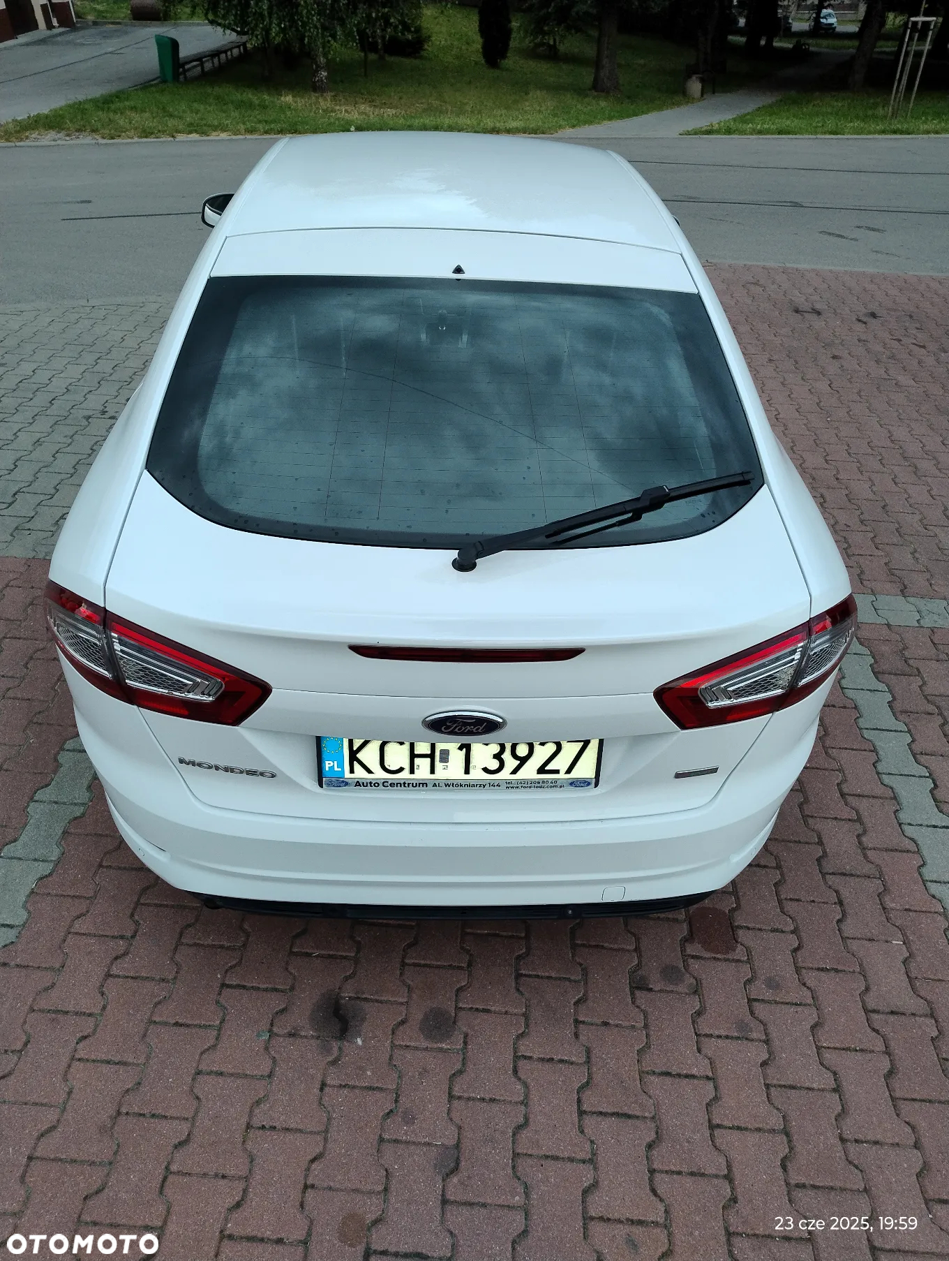 Ford Mondeo - 10