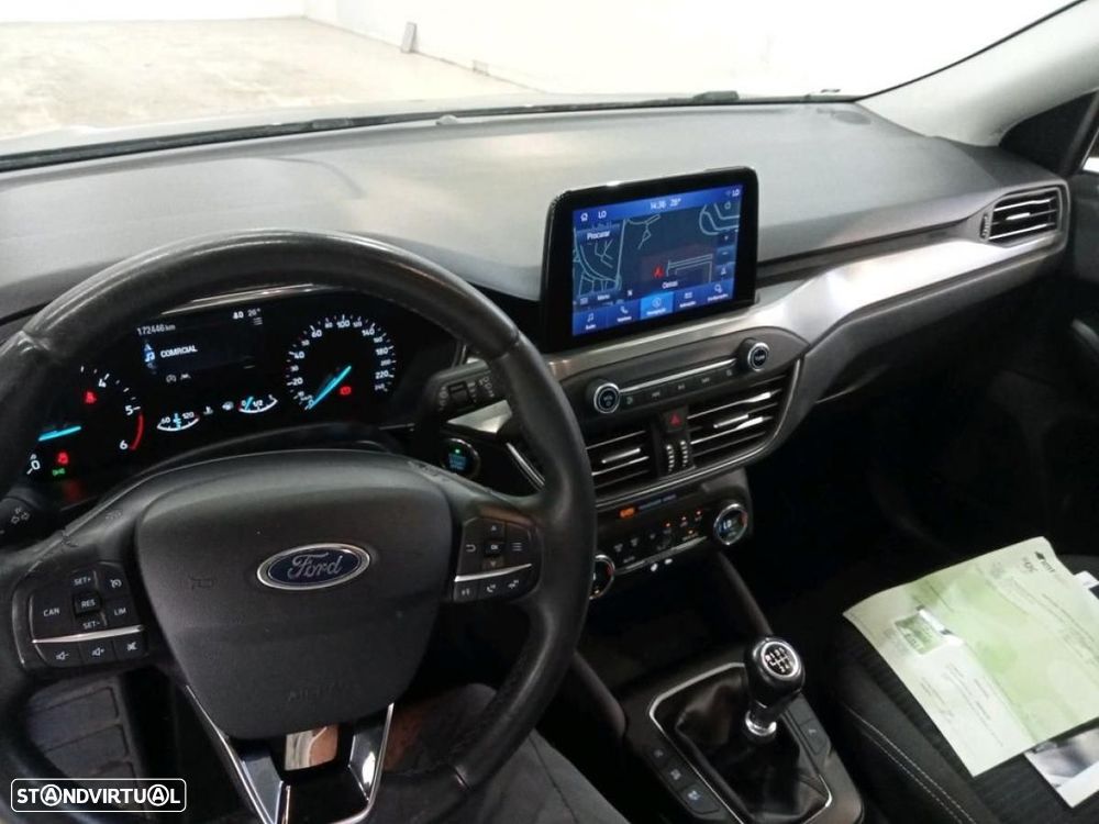Ford Focus 1.5 TDCi ECOBlue Titanium - 3