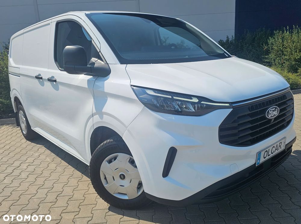 Ford TRANSIT CUSTOM - 1