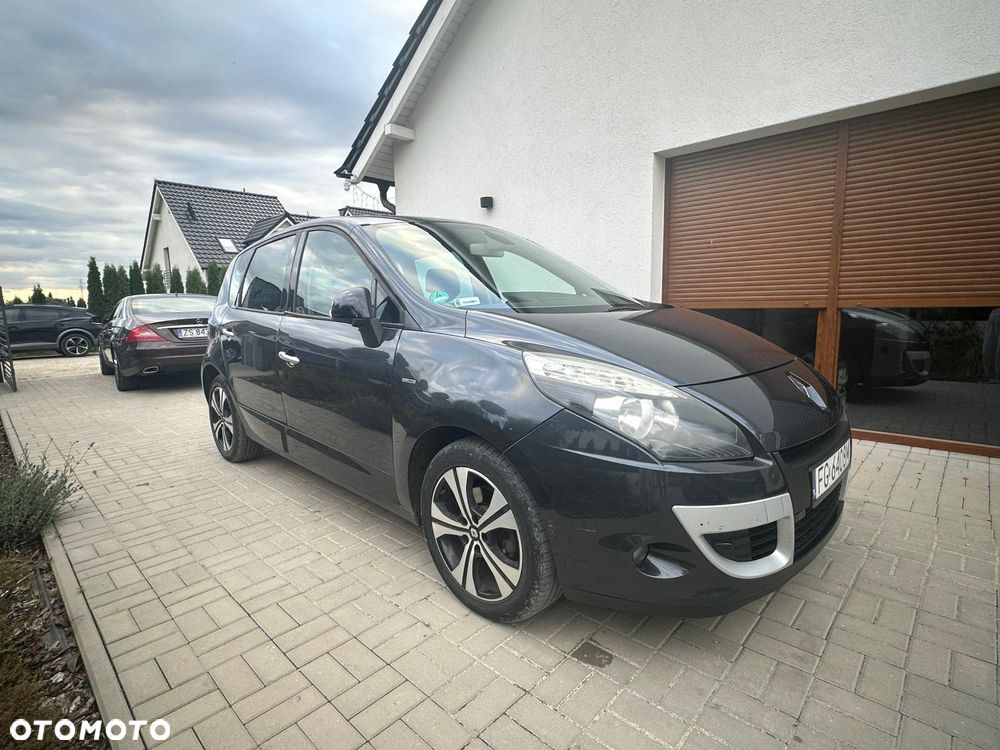 Renault Scenic 1.9 dCi Bose Edition - 8