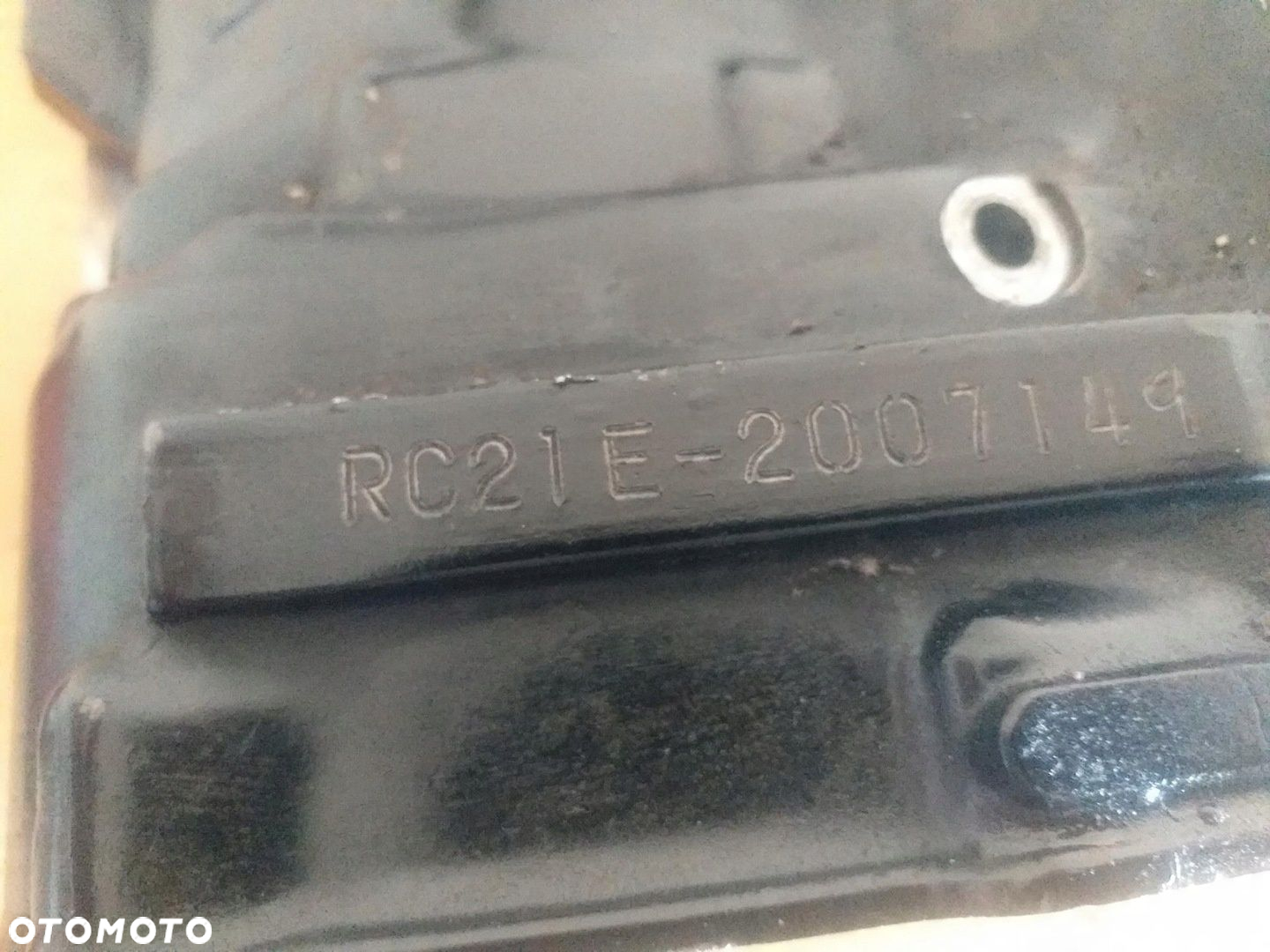 KARTERY BLOK SILNIKA TŁOKI HONDA MAGNA VF700 RC21E - 15