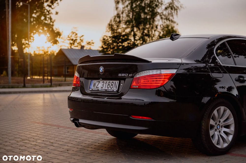 BMW Seria 5 520d - 20