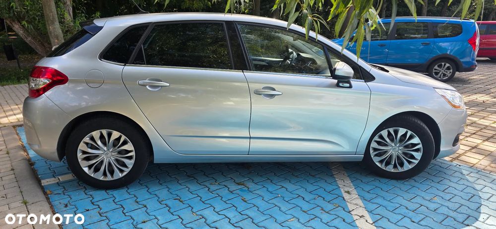 Citroën C4 1.6 HDi Attraction - 6