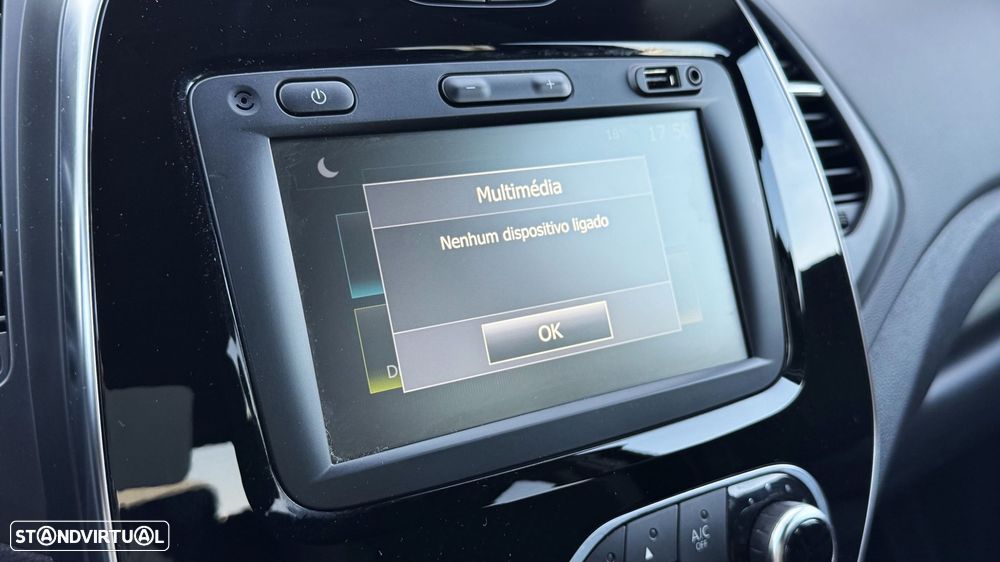 Renault Captur 0.9 TCE Exclusive - 17