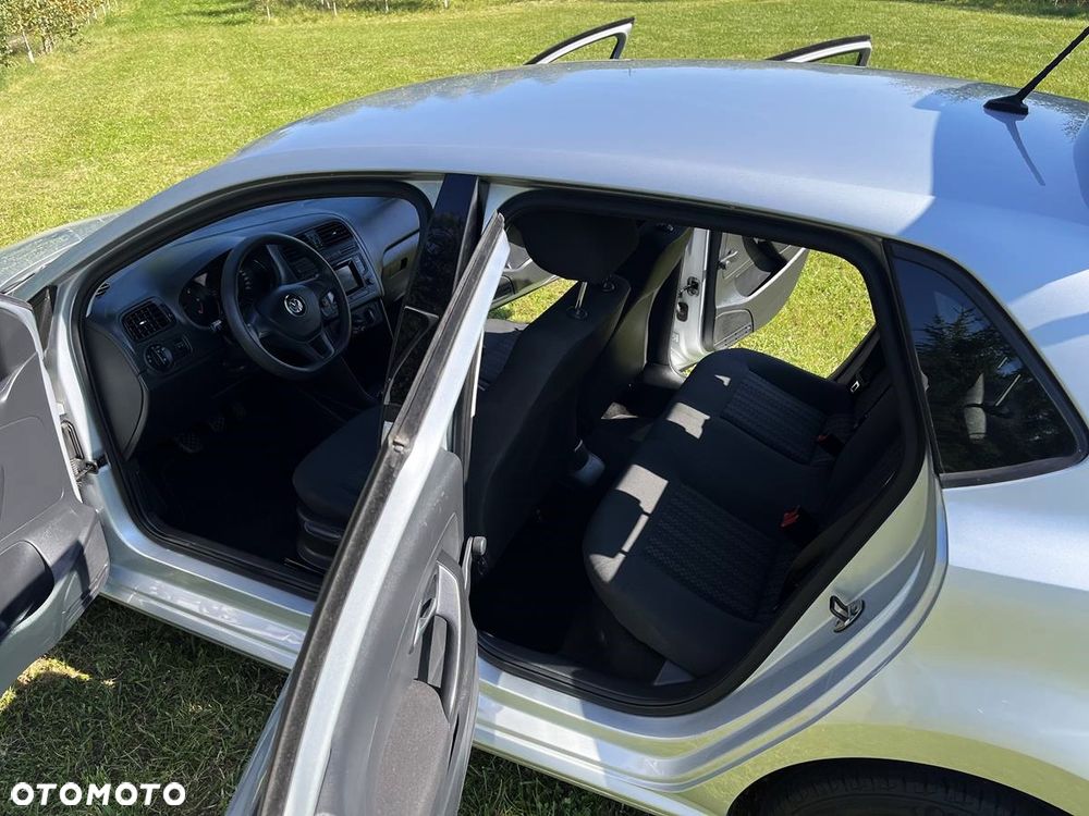 Volkswagen Polo - 8