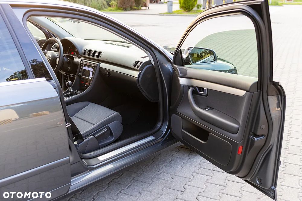 Audi A4 Limousine 1.8 T - 24