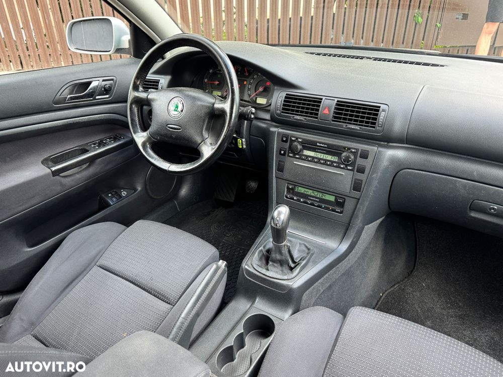 Skoda Superb 1,9 TDI Comfort - 6
