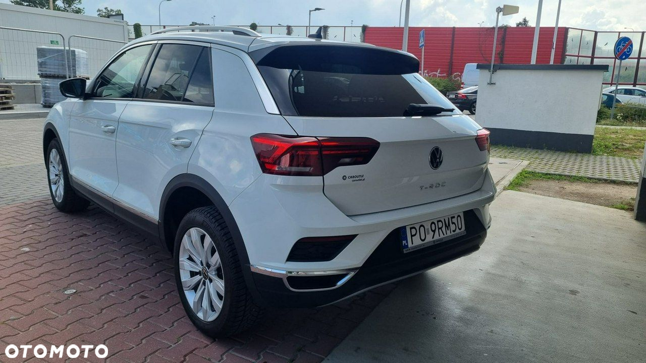 Volkswagen T-Roc - 4
