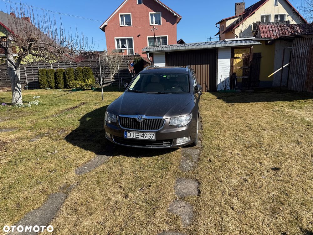 Skoda Superb 3.6 V6 4x4 DSG Ambition - 1