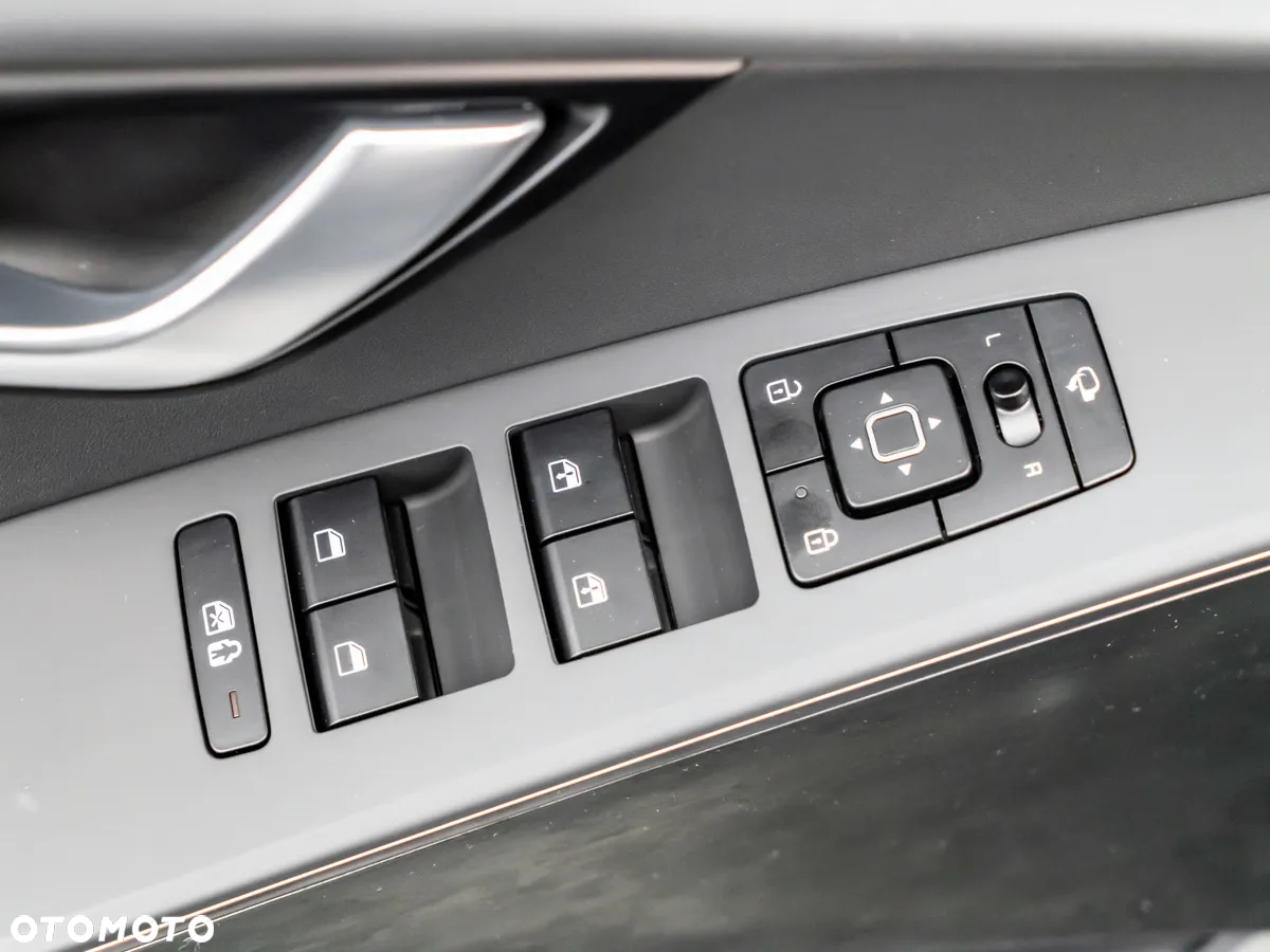 Kia Niro 1.6 GDI Hybrid L - 19