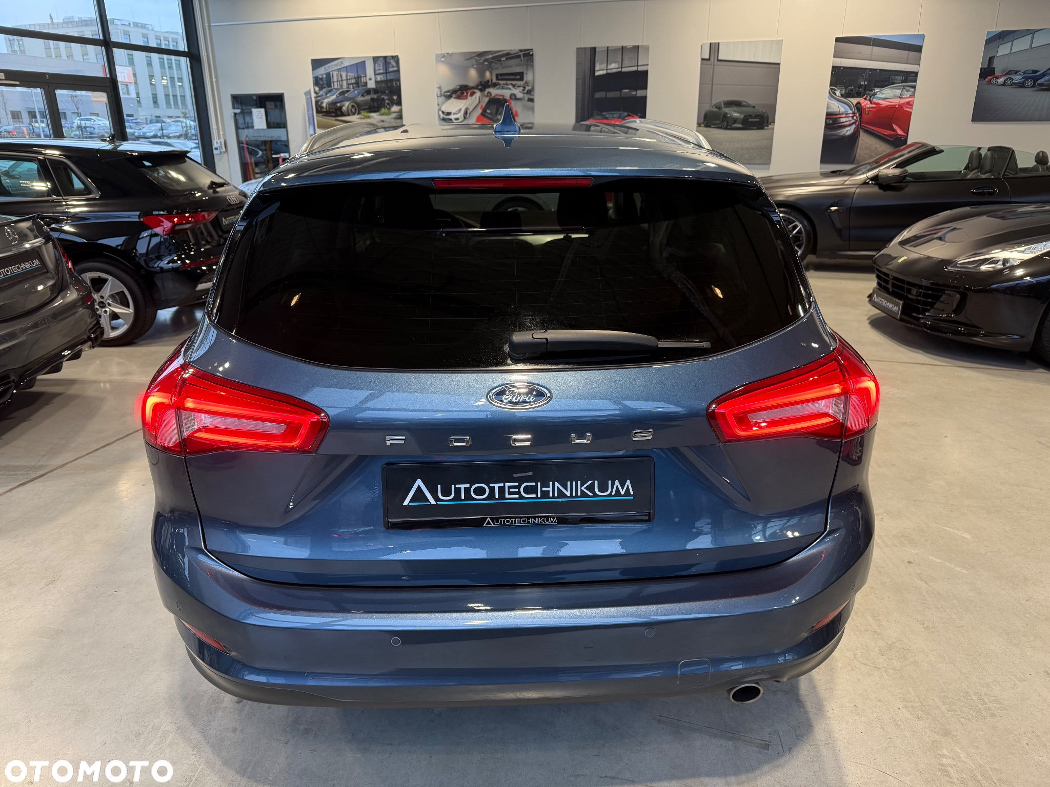 Ford Focus 1.0 EcoBoost Active Business - 17