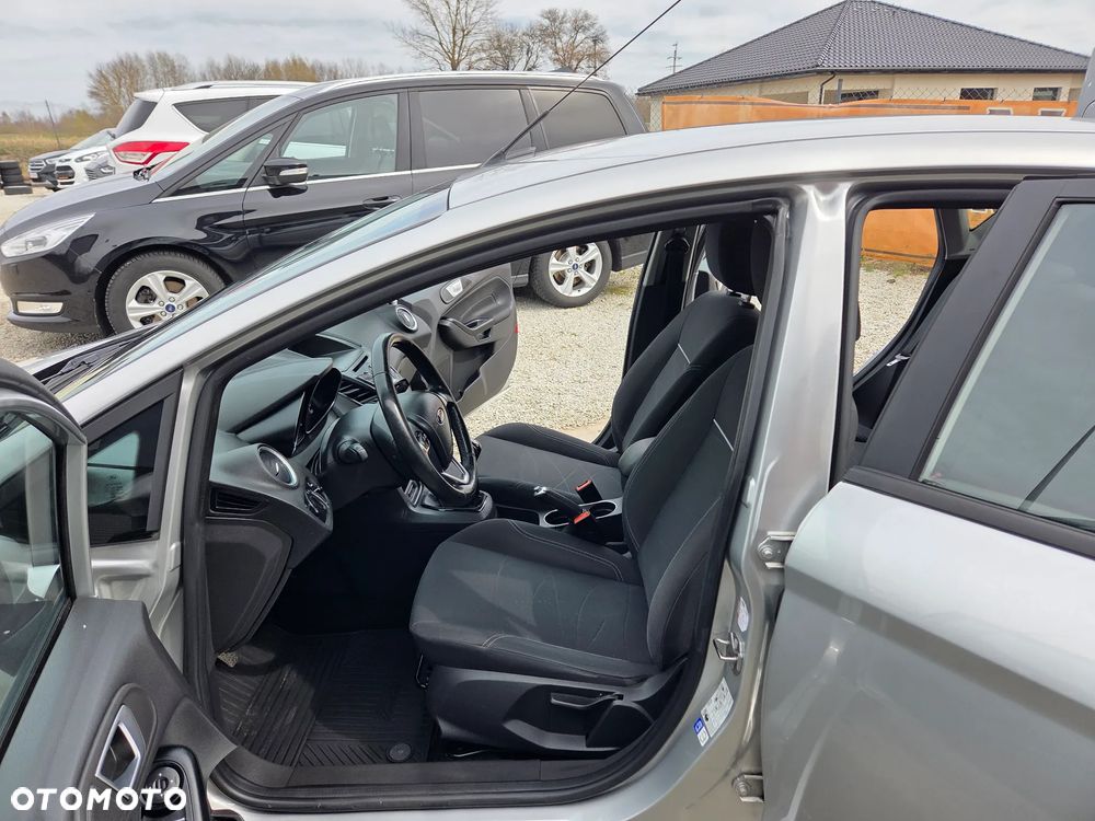 Ford Fiesta 1.5 TDCi ST&St Titanium - 13