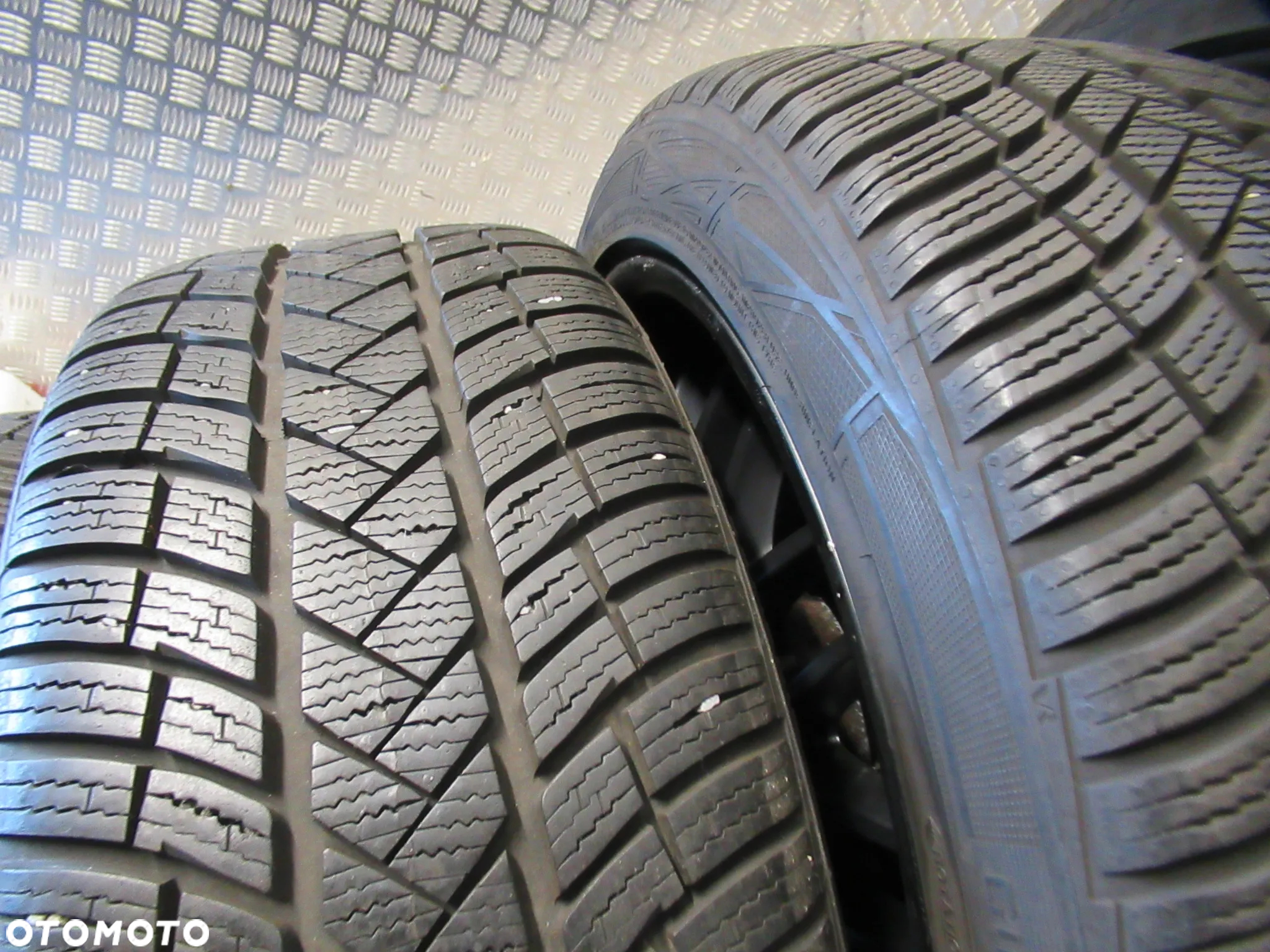 Koła Mercedes C-klasa E-klasa Audi A4 A6 Vw Passat Golf 8Jx18 et35 5x112 8mm 22rok - 16