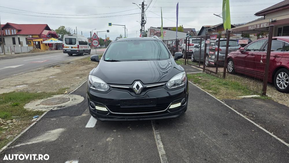 Renault Megane ENERGY dCi 110 Start & Stop Bose Edition - 10