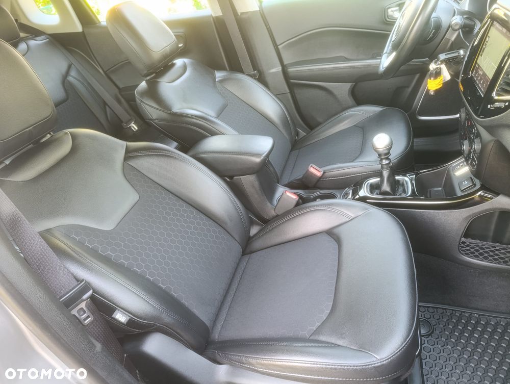 Jeep Compass 1.4 TMair Limited FWD S&S - 25