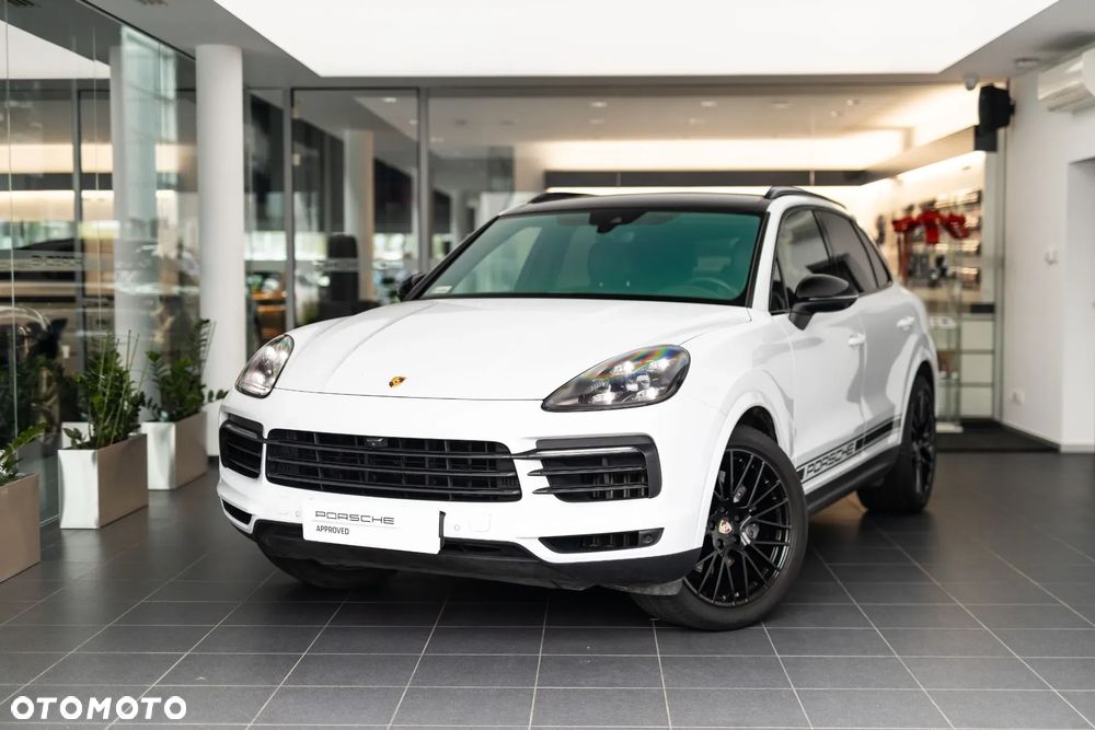 Porsche Cayenne Standard - 1