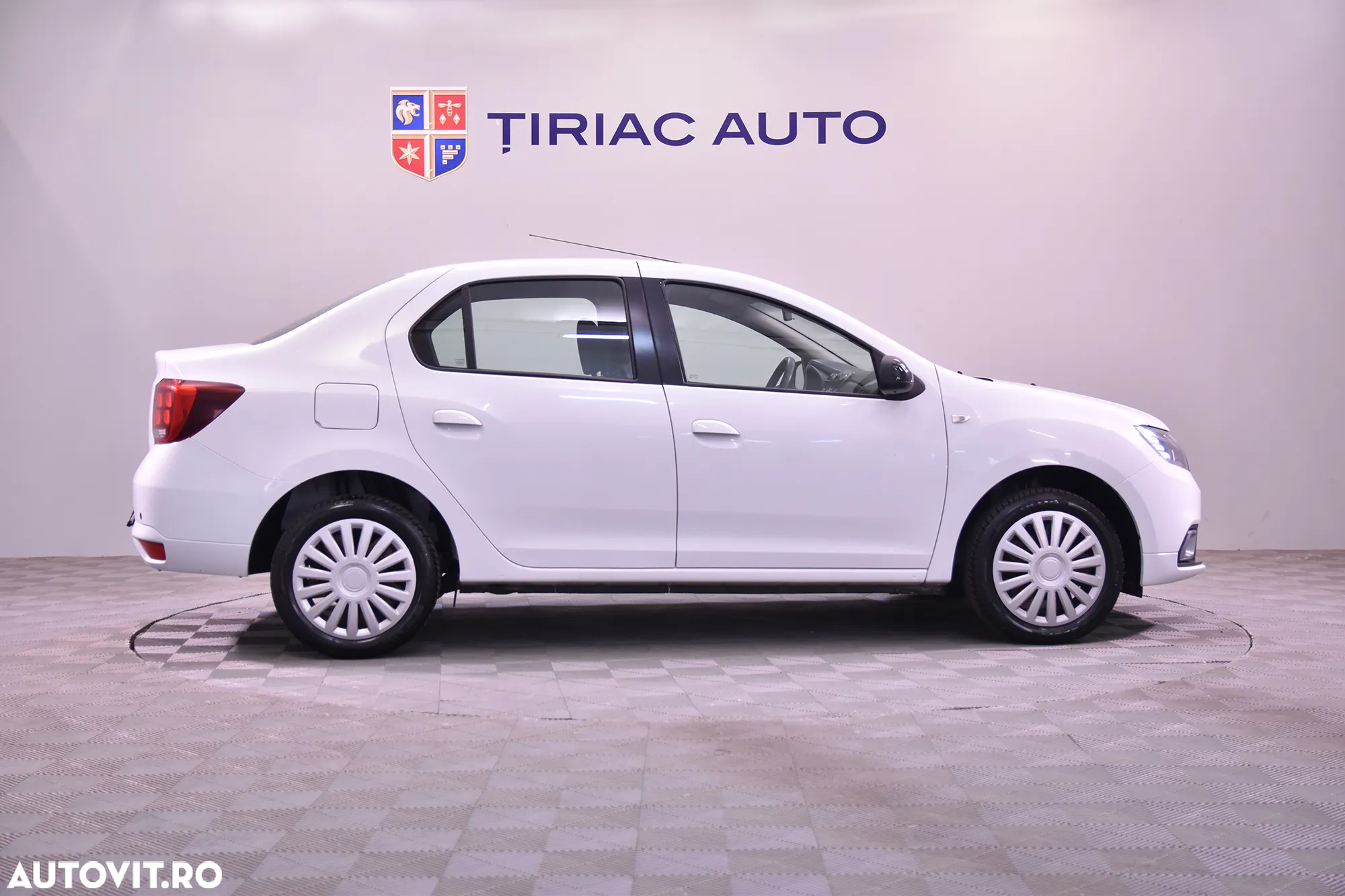 Dacia Logan - 6