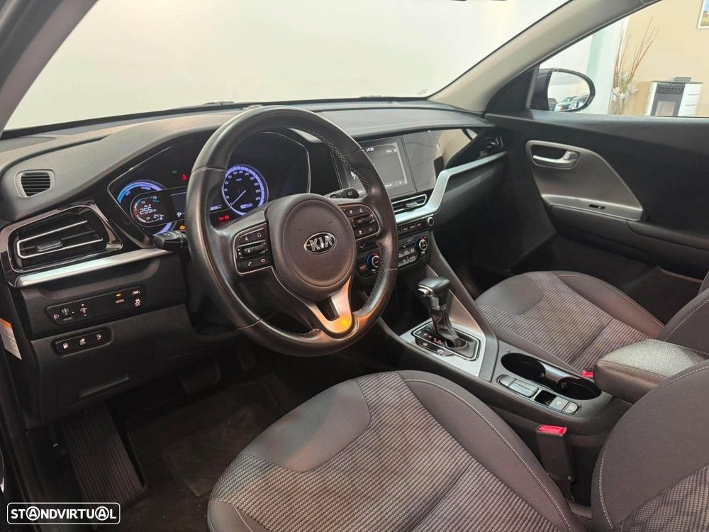 Kia Niro 1.6 GDi PHEV Urban - 10