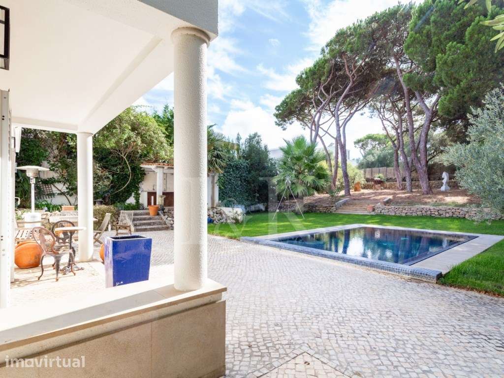 Moradia de luxo T5 com jardim e piscina aquecida em Cascais - Grande imagem: 3/60