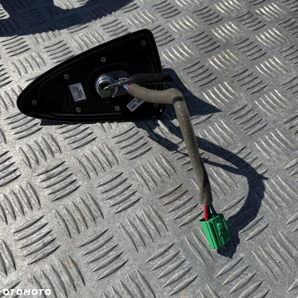 Antena GPS Płetwa 96210-F1401 Kolor H8G Kia Sportage IV - 2