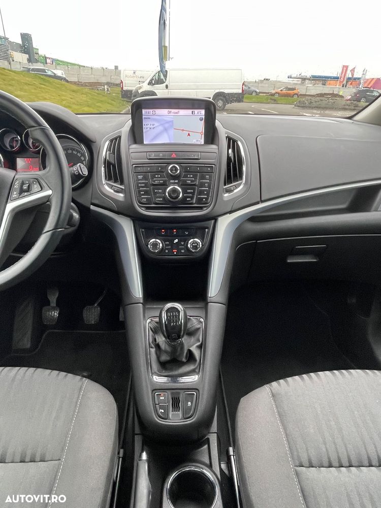 Opel Zafira Tourer 1.6 CDTI ECOFLEX Start/Stop Style - 10