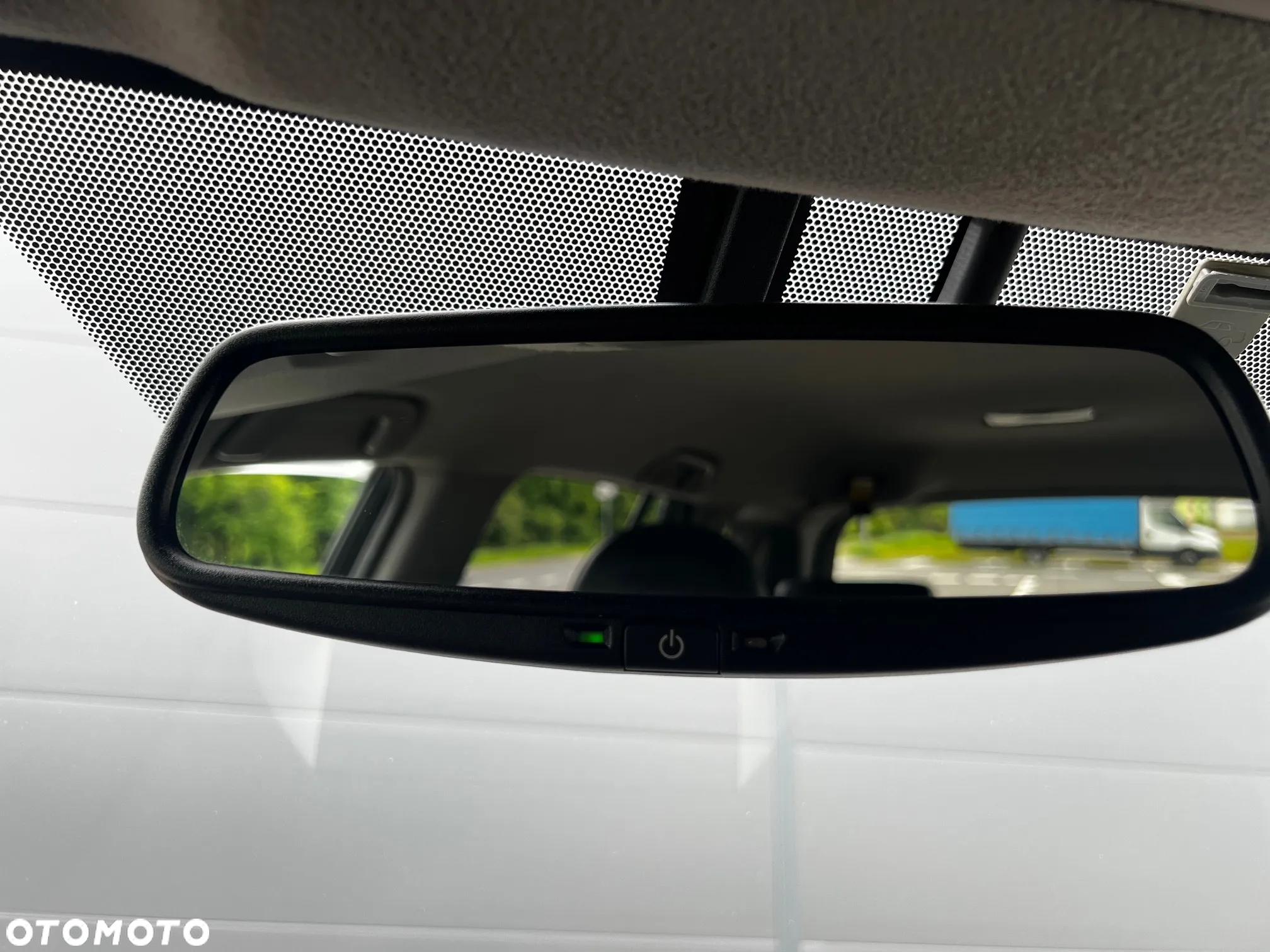 Toyota RAV4 - 24