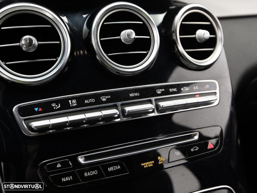 Mercedes-Benz GLC 250 - 21