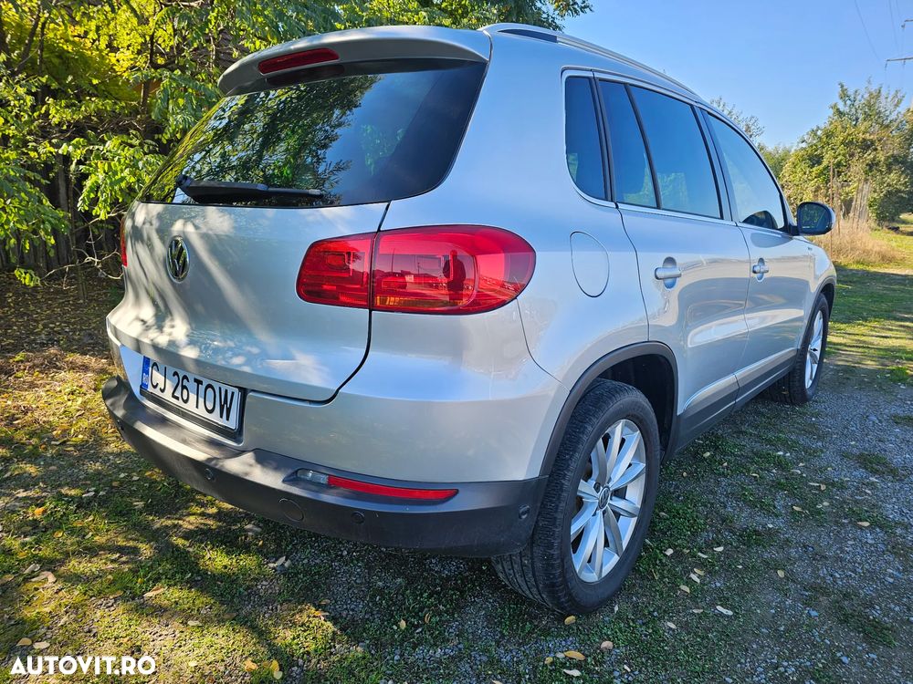 Volkswagen Tiguan 2.0 TDI DPF BlueMotion Technology Lounge Sport & Style - 27