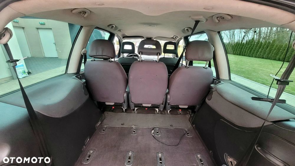 Ford Galaxy 1.9 TDI Trend - 8