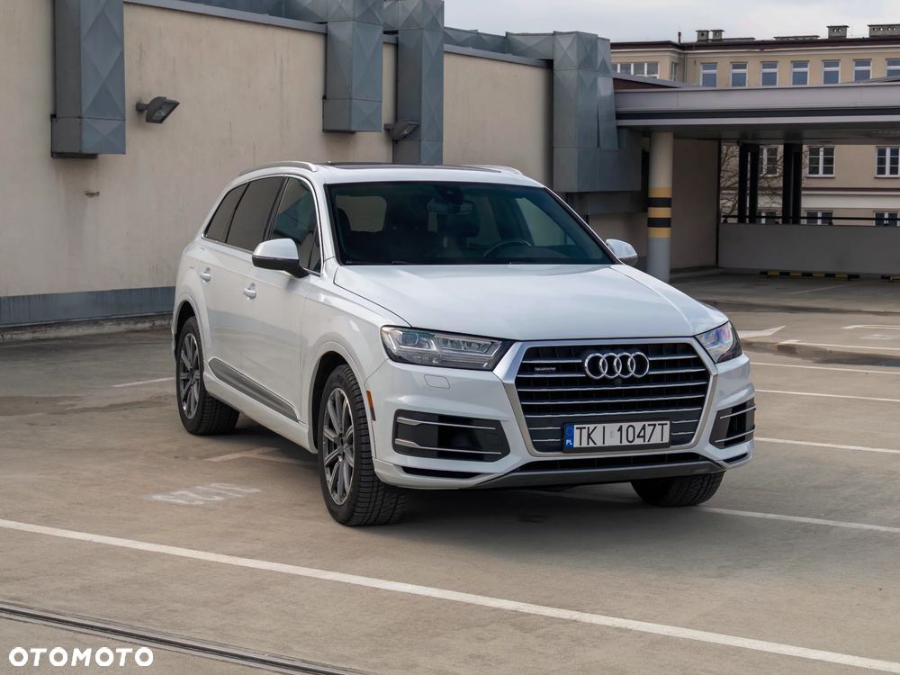 Audi Q7 - 12