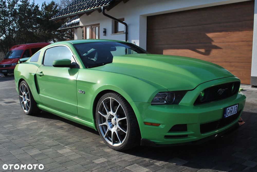 Ford Mustang - 19